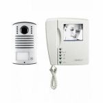 Kit Video Noir & Blanc Swing Platine Saillie 1Appel<br/>Bticino