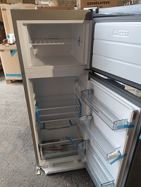 Refrigerateur 2 Portes  Silver 213 litres  F  Sharp
